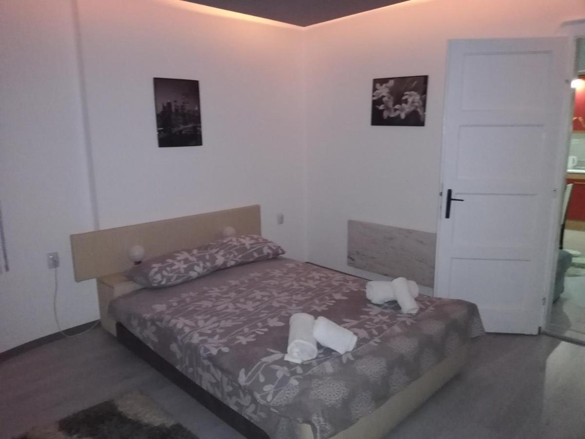 Andrina Sweet Home Nis Bagian luar foto